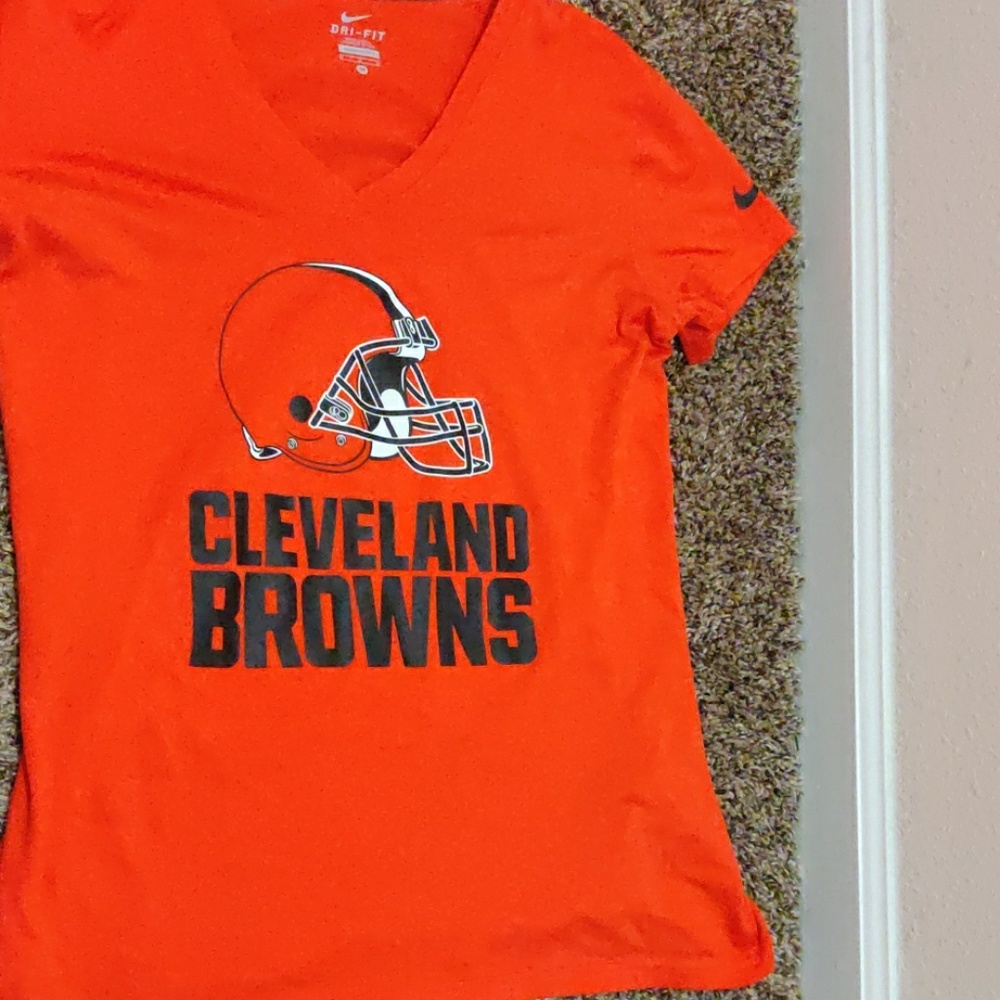 Nike Cleveland Browns Dri Fit tshirt